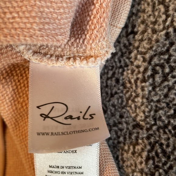 Rails Lia Puff Sleeve Sweatshirt - Picture 5 of 10